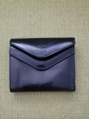 Classic Black Leather Envelope Wallet - Polished Finish